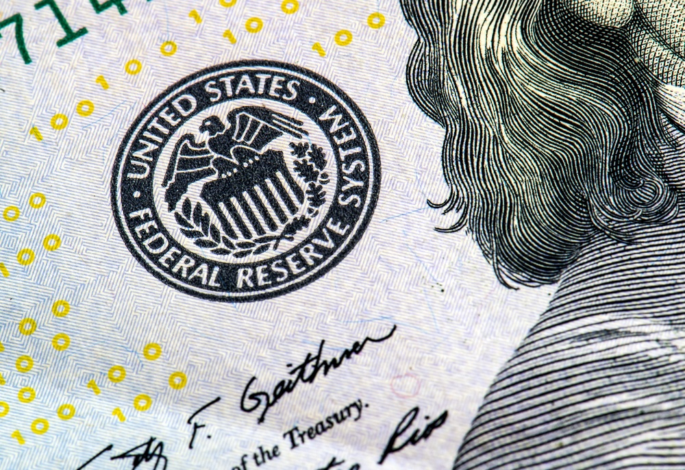 Dollar, Bitcoin, Federal Reserve