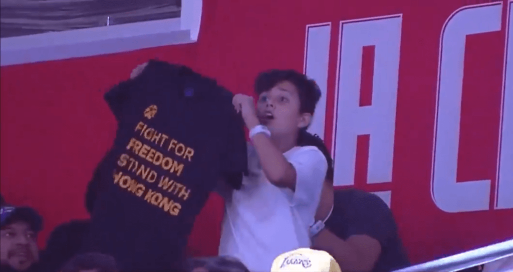 Hong Kong Protests, Clippers Fan