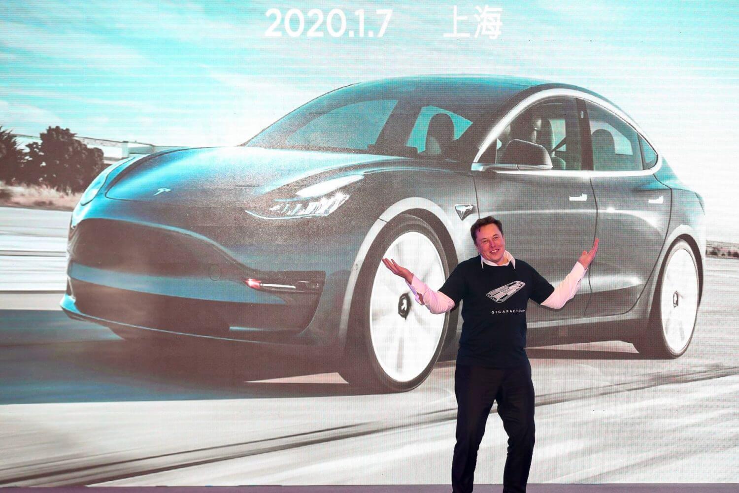 Electric Car Bubble May 'Implode' - But That's Gravy for Tesla Stock