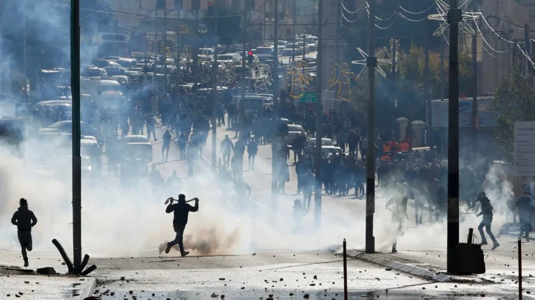Cover image for Israel-Palestine Conflict: Bitcoin and Gold’s Reaction to War Following Ukraine Invasion
