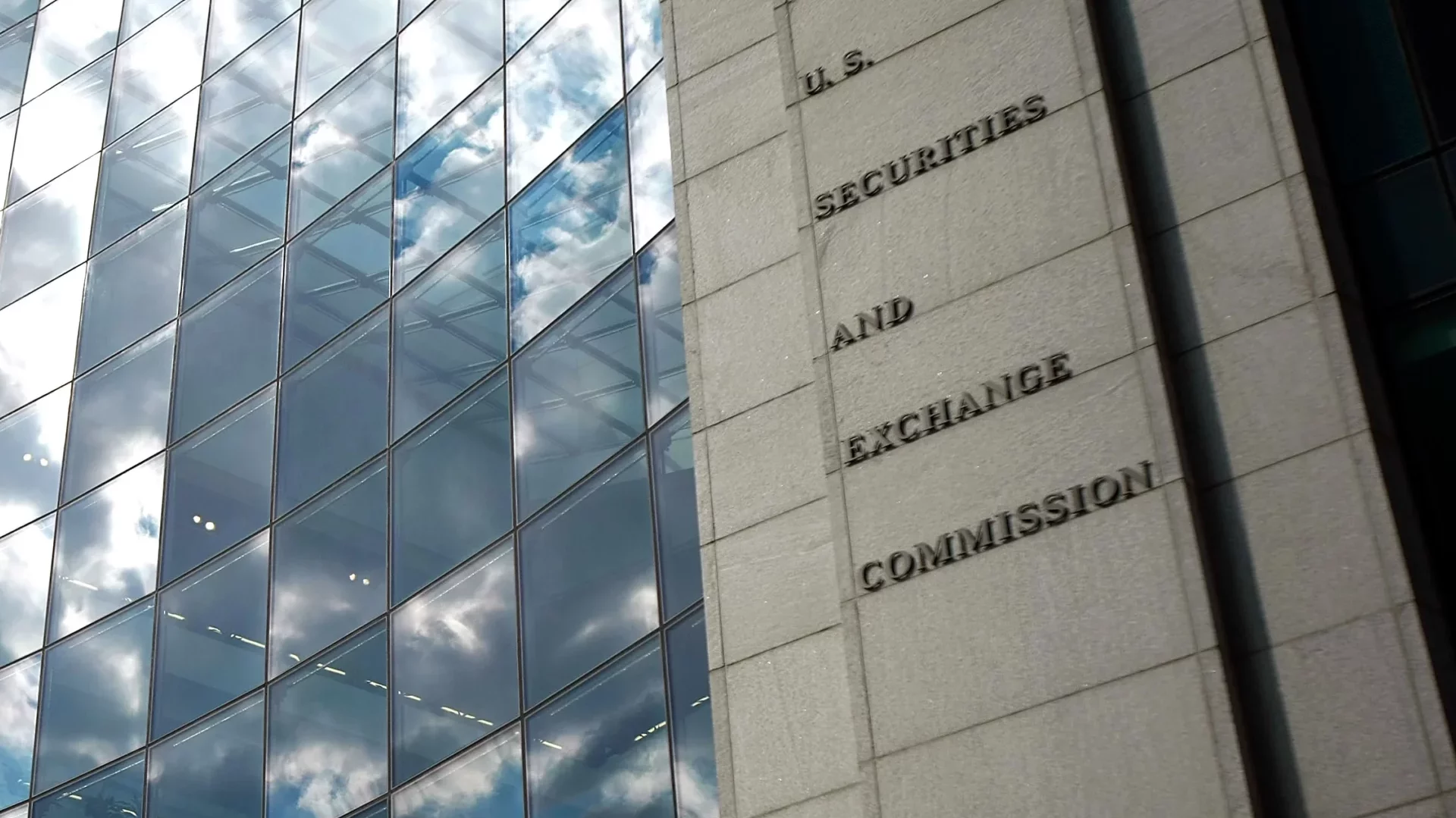 HyperFund Owners Accused of Fraud in $1.7 Billion Pyramid Scheme