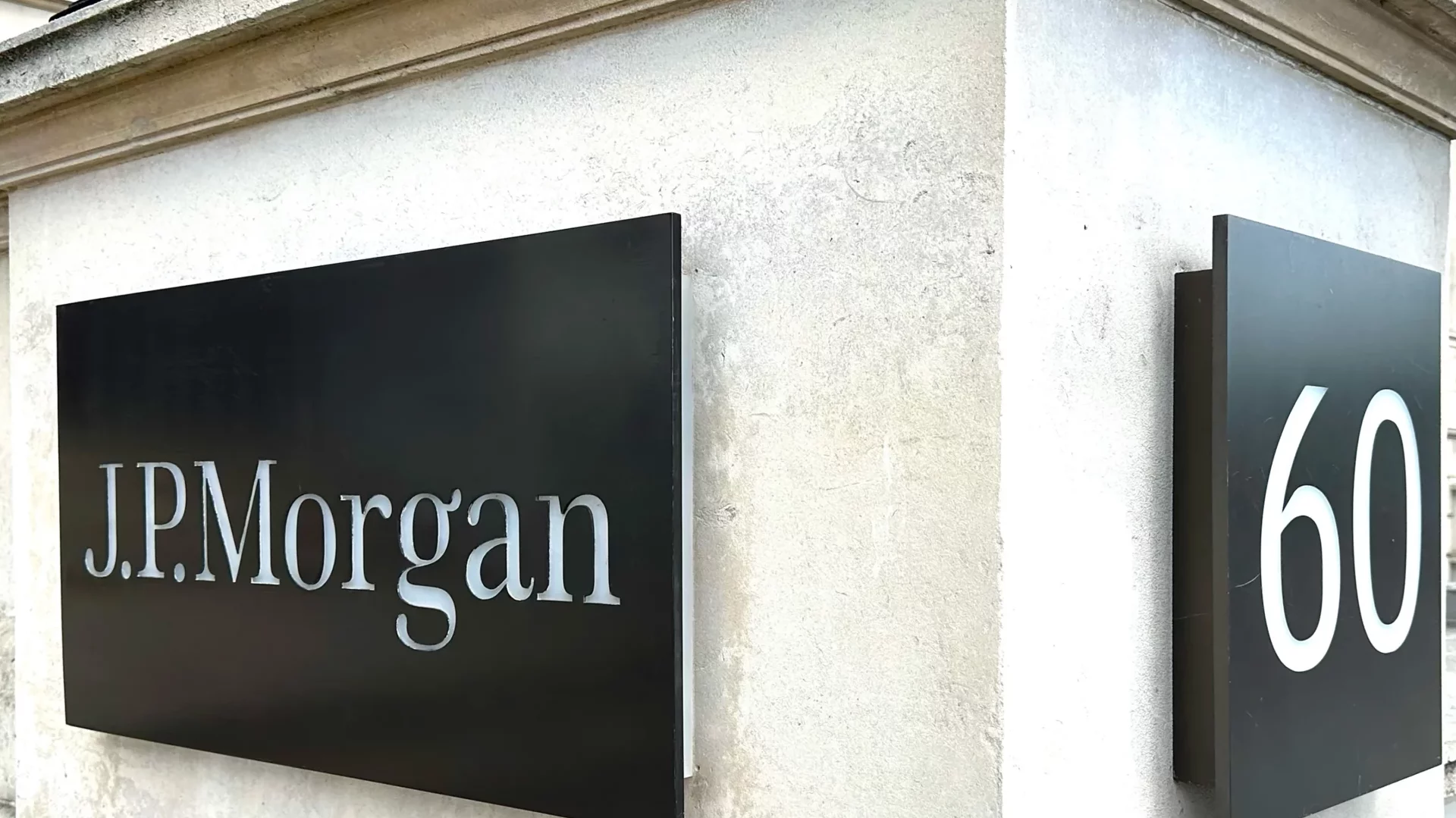 Tether Dominance Warning From JPMorgan Could Affirm Trump 