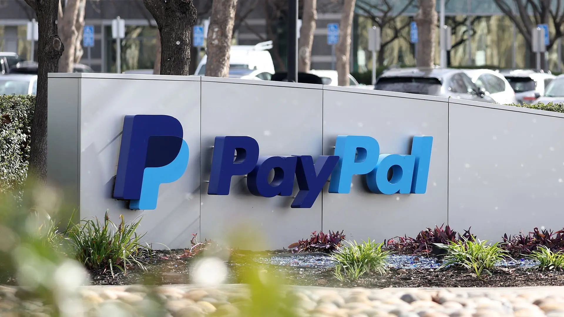 Paypal PYUSD Rockets Past $1B Market Cap Thanks to New Partnership | CCN.com