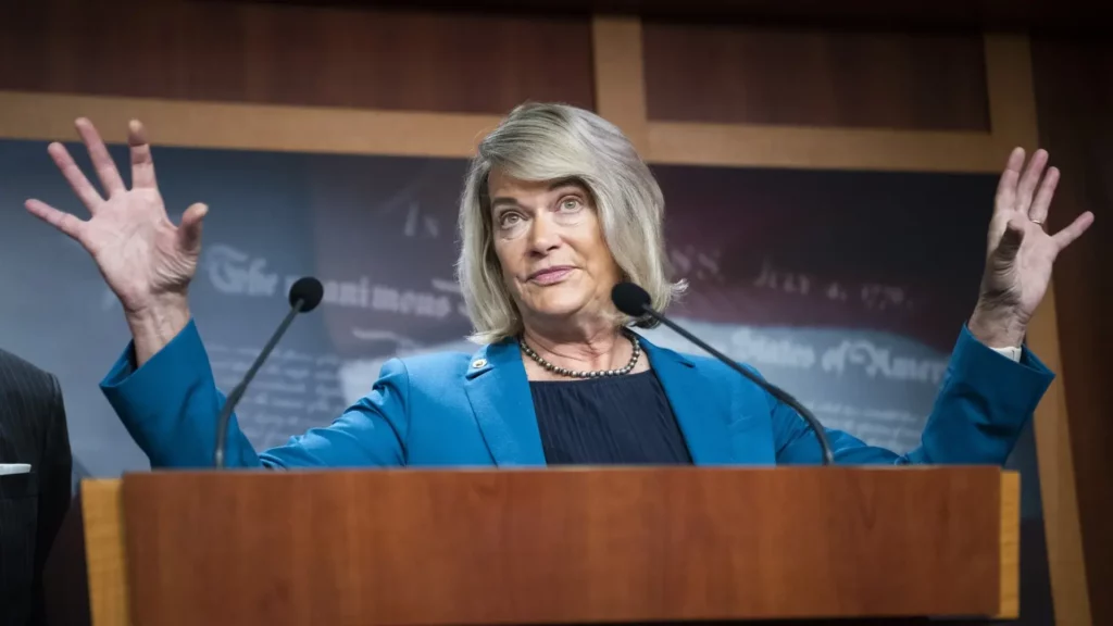 Sen. Cynthia Lummis’ Bitcoin Strategy Reserve Bill: Digital Chamber Courts Senators For Support