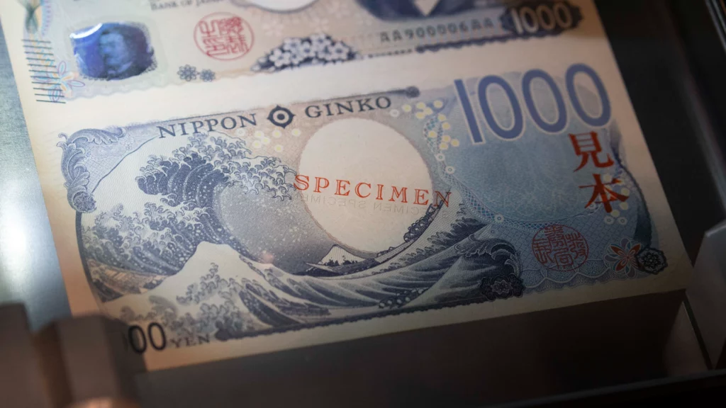 Ripple’s Garlinghouse Hints Yen Stablecoin ‘Only a Matter of Time,’ But US Comes First