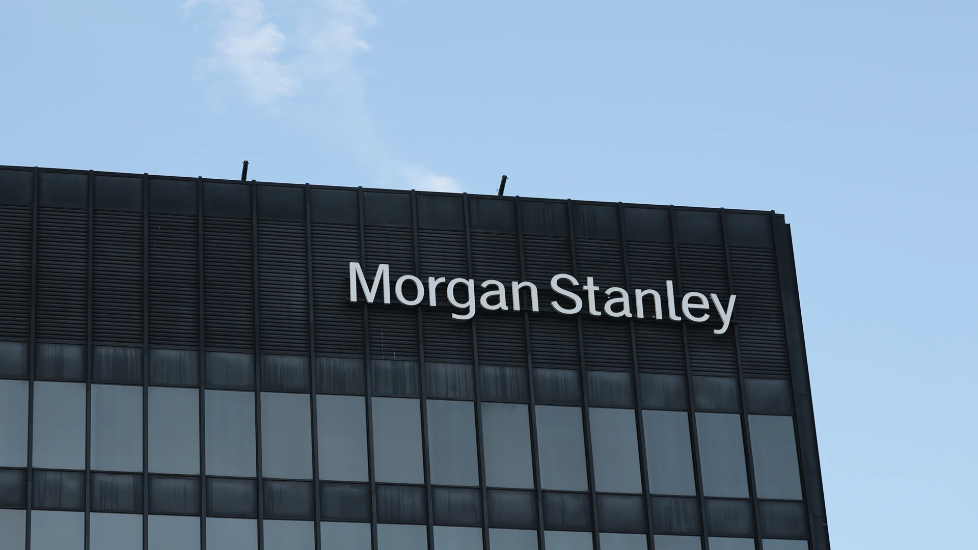 Wall Street Smells Money in Crypto: Morgan Stanley, BofA Rushing To Cash In  on Upcoming IPOs | CCN.com