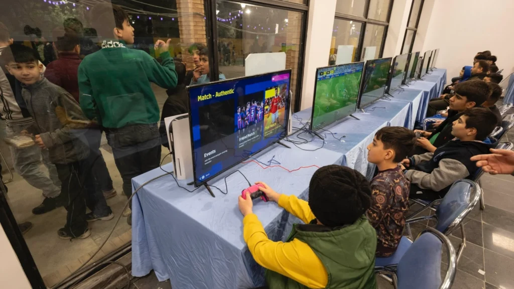 Gamers Spend More on UGC Than New Games