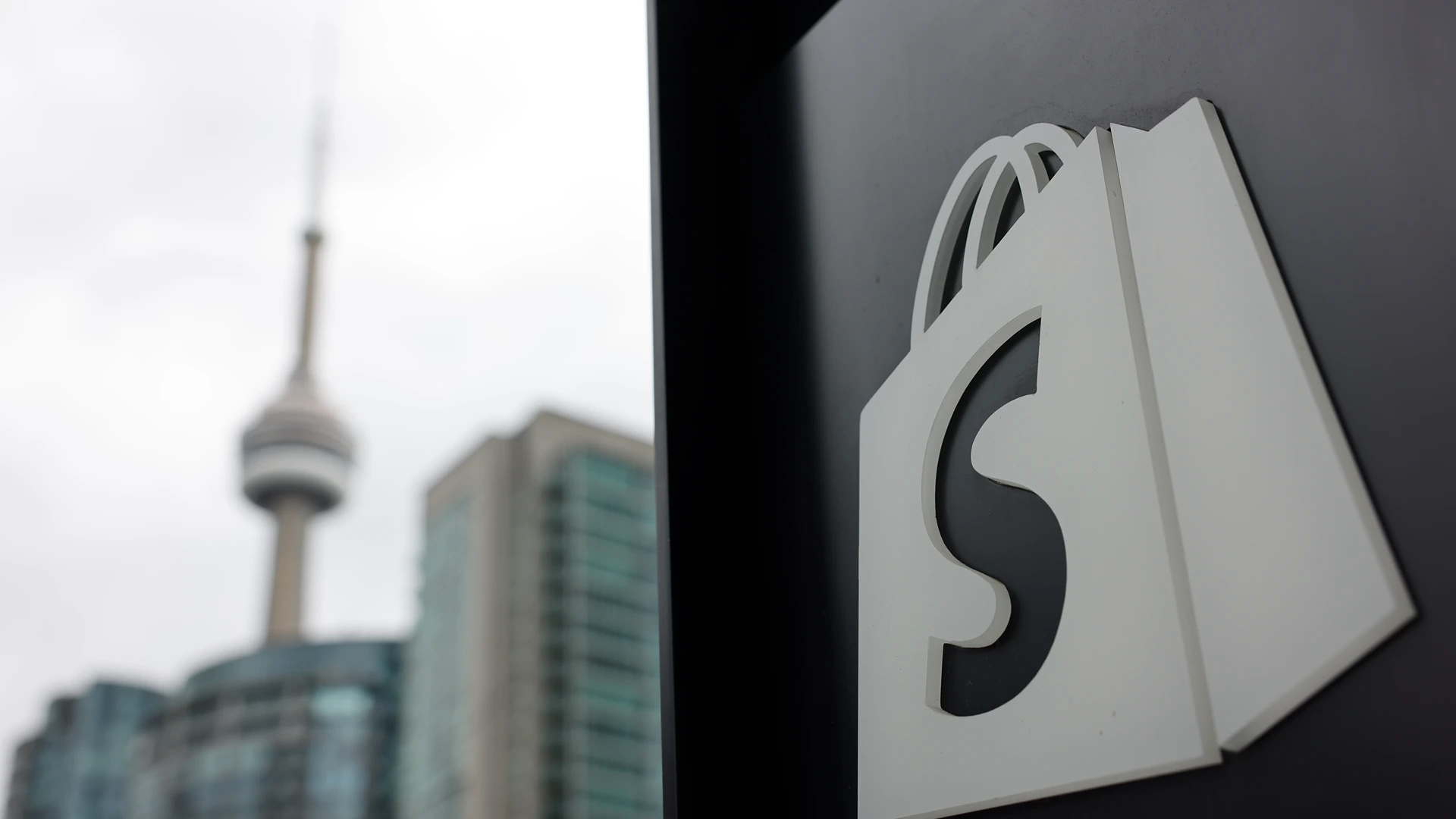 Shopify Brings USDC to Millions of Merchants | CCN.com