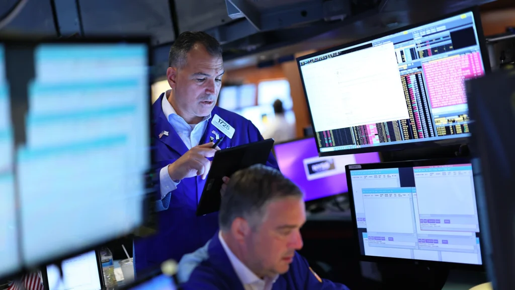 Retail Interest in Altcoins Hits New High, Altseason on the Cards?