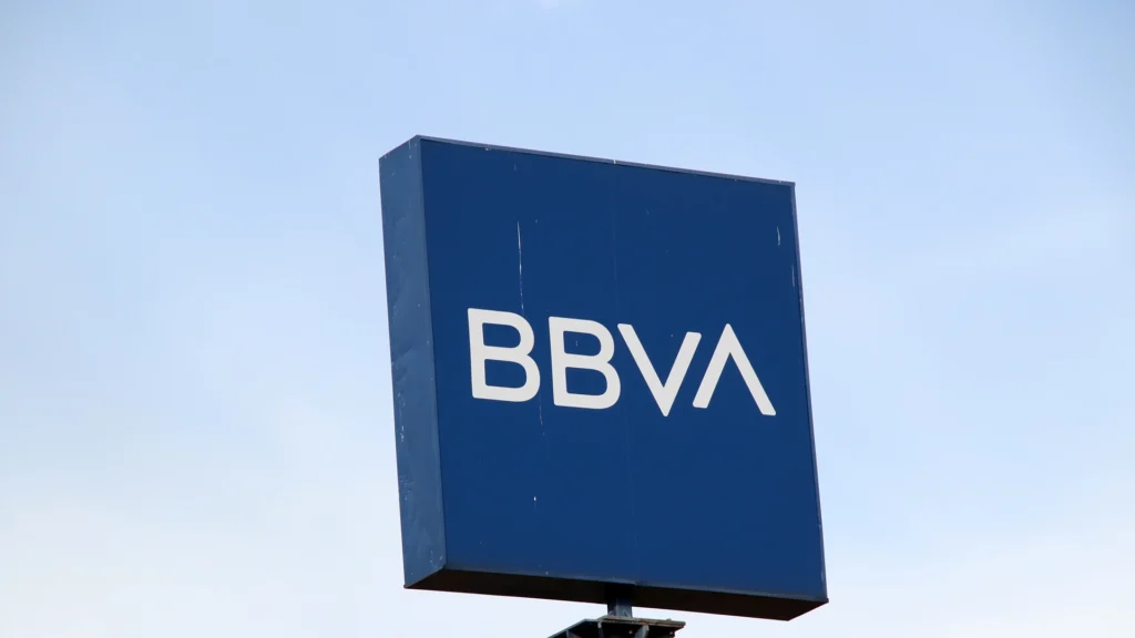 BBVA launches Bitcoin and Ethereum trading for retail clients in Spain.