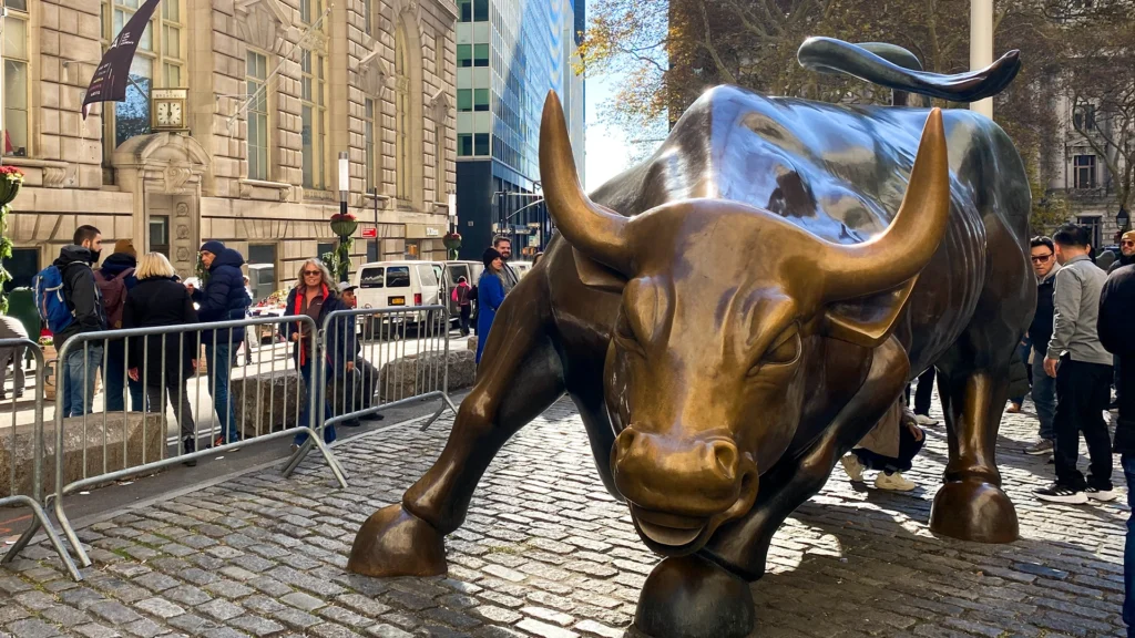 Polkadot launches Polkadot Capital Group, a new institutional division designed to connect traditional finance with its Web3 ecosystem.