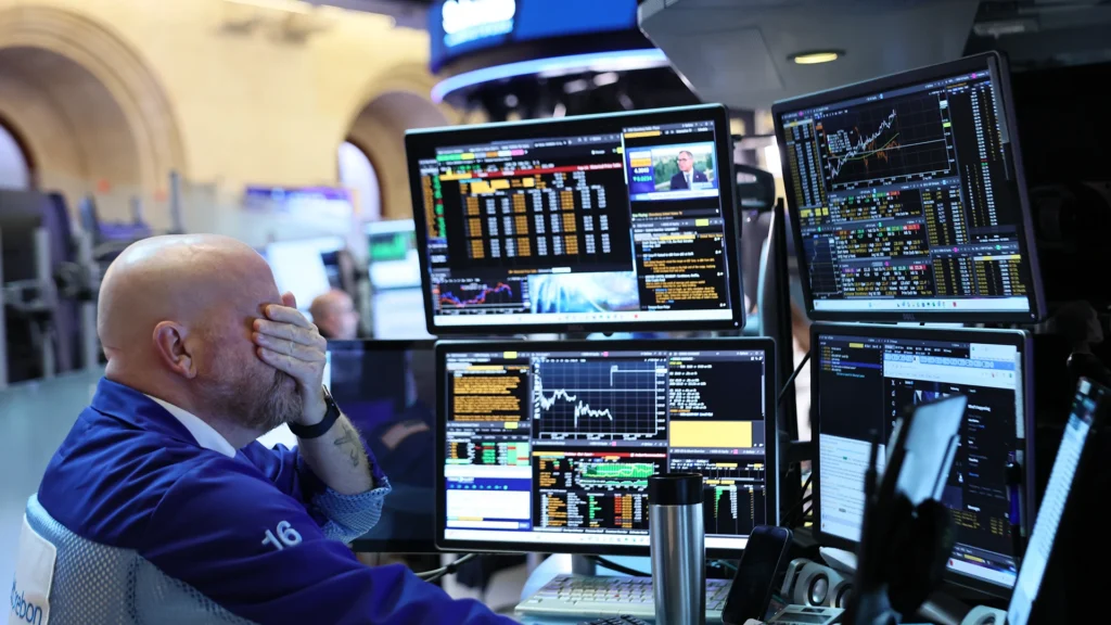 Weekend Whiplash Erases Over $1B in Leveraged Crypto Positions, Jackson Hole Gains