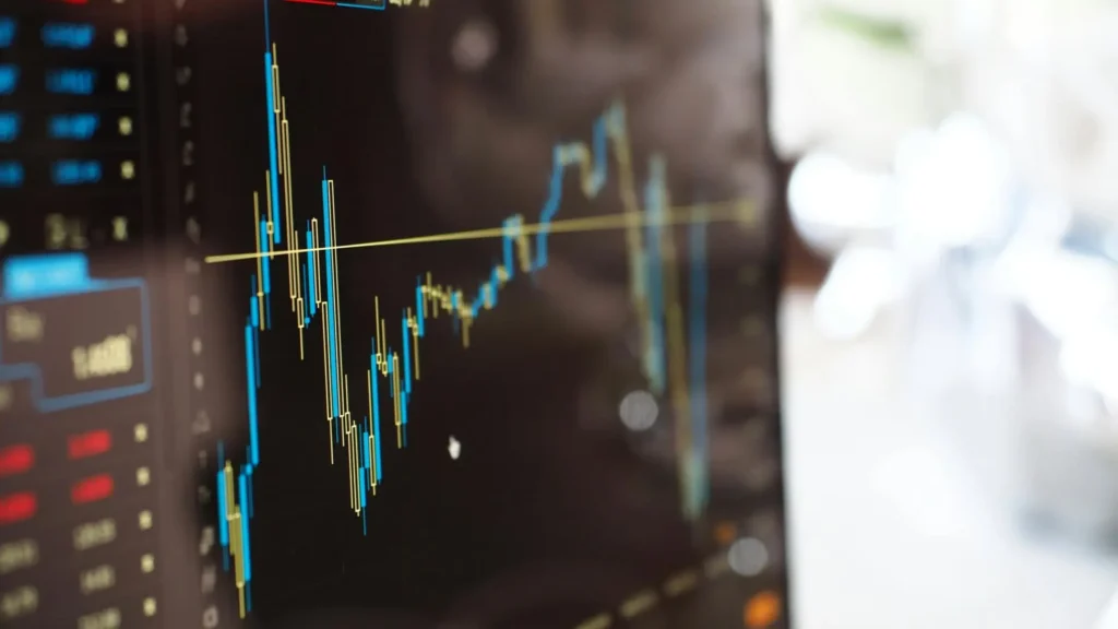 Latest Wave of ETF Filings Target Crypto Yield With Leverage and Staking