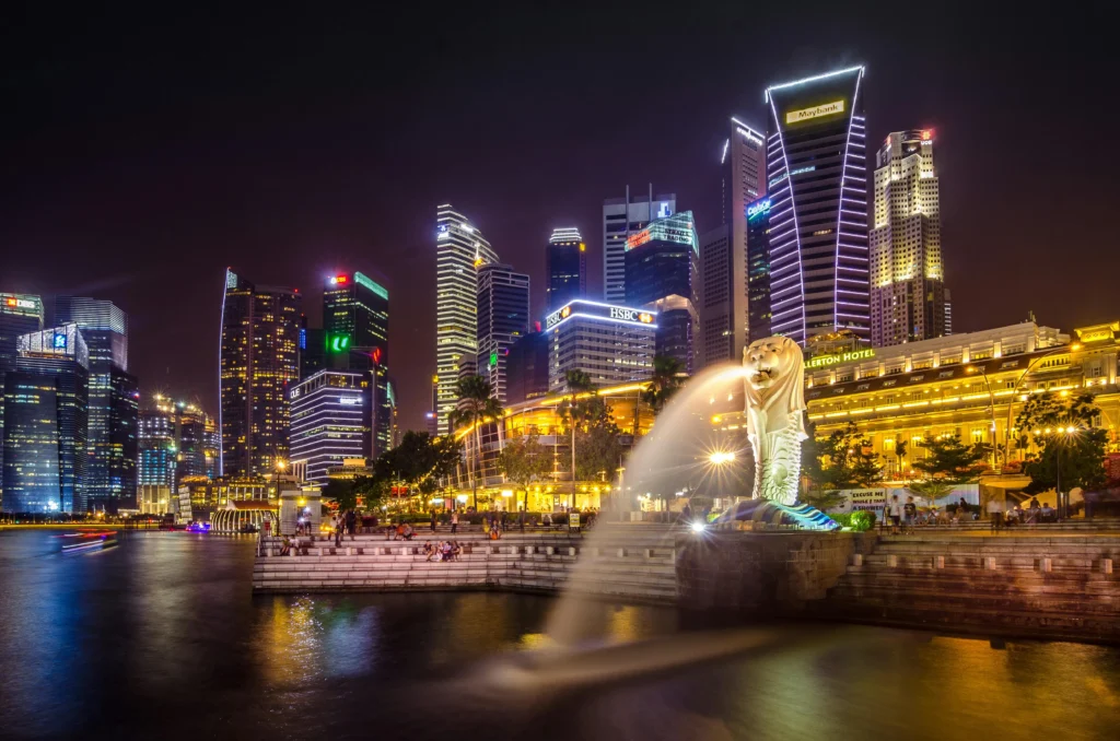 Coinbase Launches First International Business Platform in Singapore With Standard Chartered