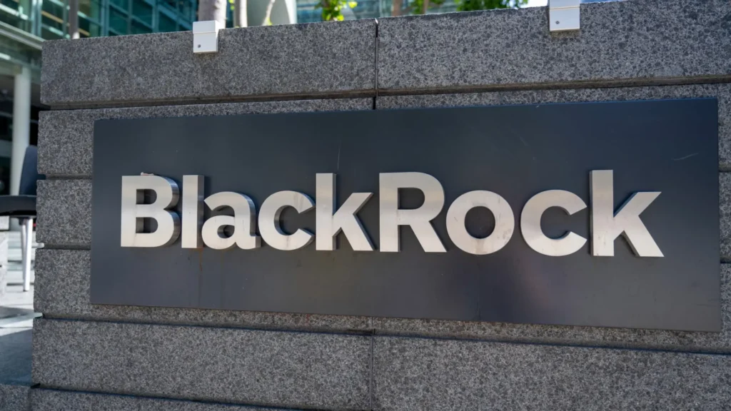 Who Is Salim Ramji? The Executive Who Took BlackRock Into Bitcoin—And Just Opened Vanguard to Crypto