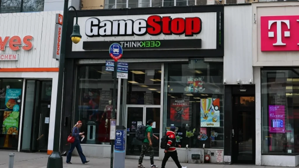 GameStop’s Bitcoin transfers to Coinbase Prime spark speculation over a potential sell-off.