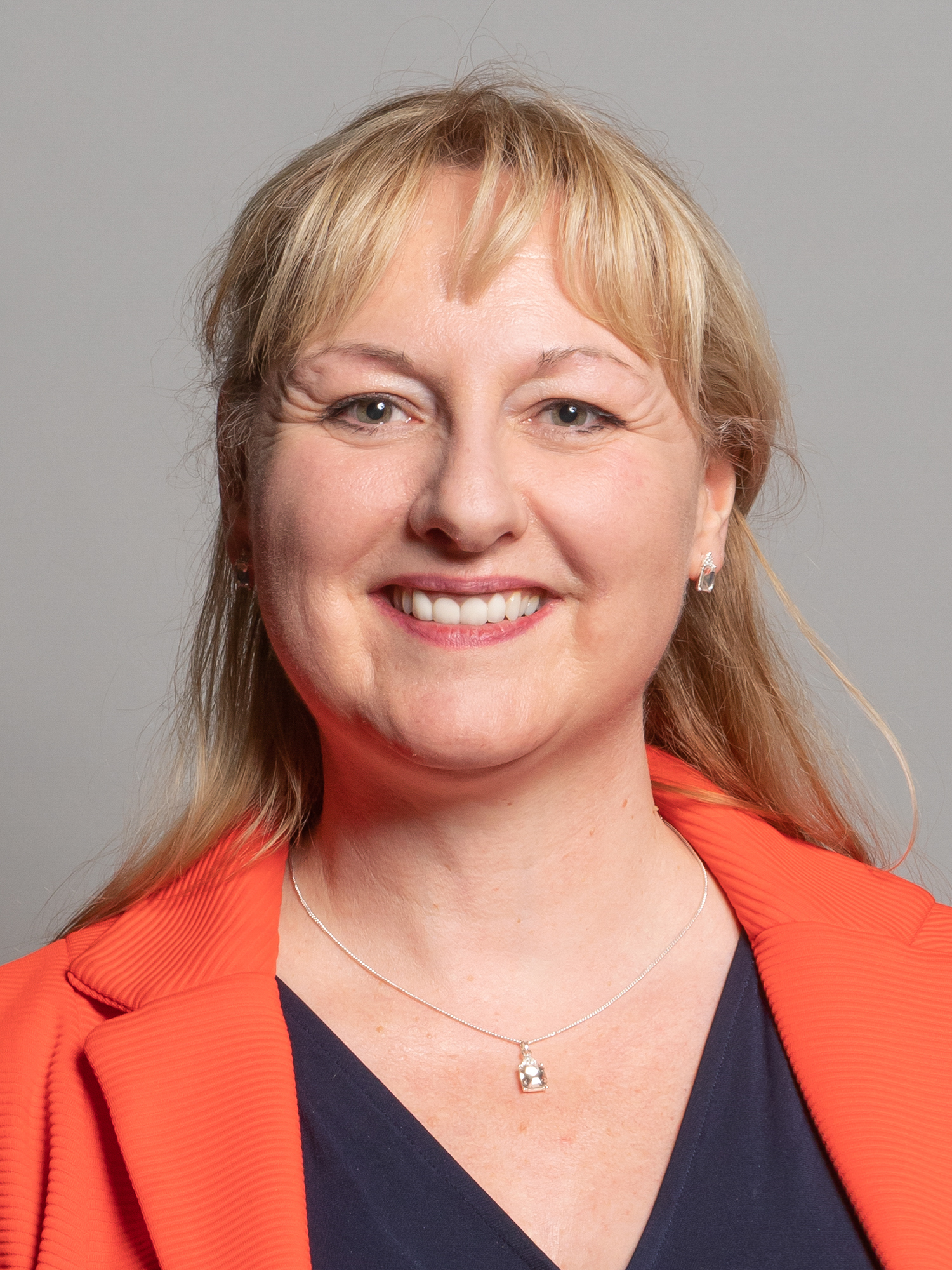 Dr. Lisa Cameron