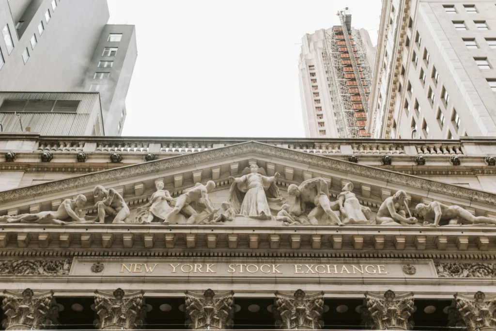 NYSE is developing a blockchain platform for tokenized securities and 24/7 trading, as 'bullish' executives respond and traders speculate on Ethereum and XRP.