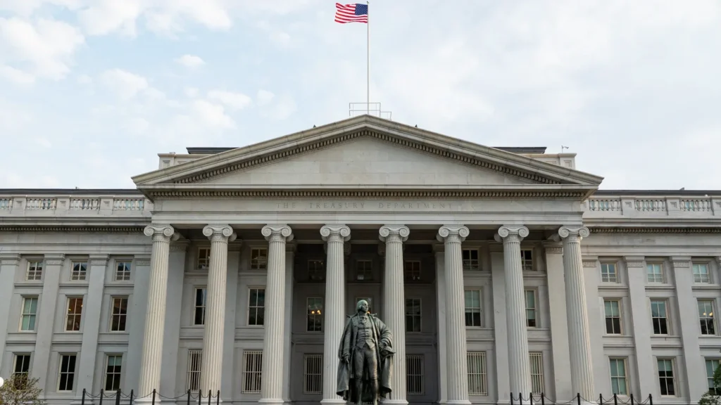 White House Crypto Talks Collapse as Stablecoin Yield Fight Freezes CLARITY Act