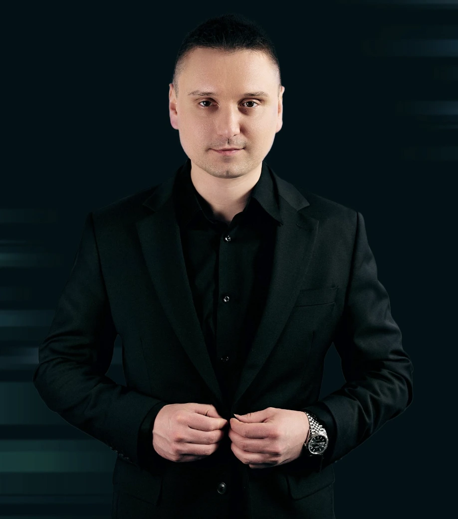 "Fintech has made real and important progress, allowing more people than ever before to send money, pay bills, and buy investment products."| Image source; Maksym Sakharov