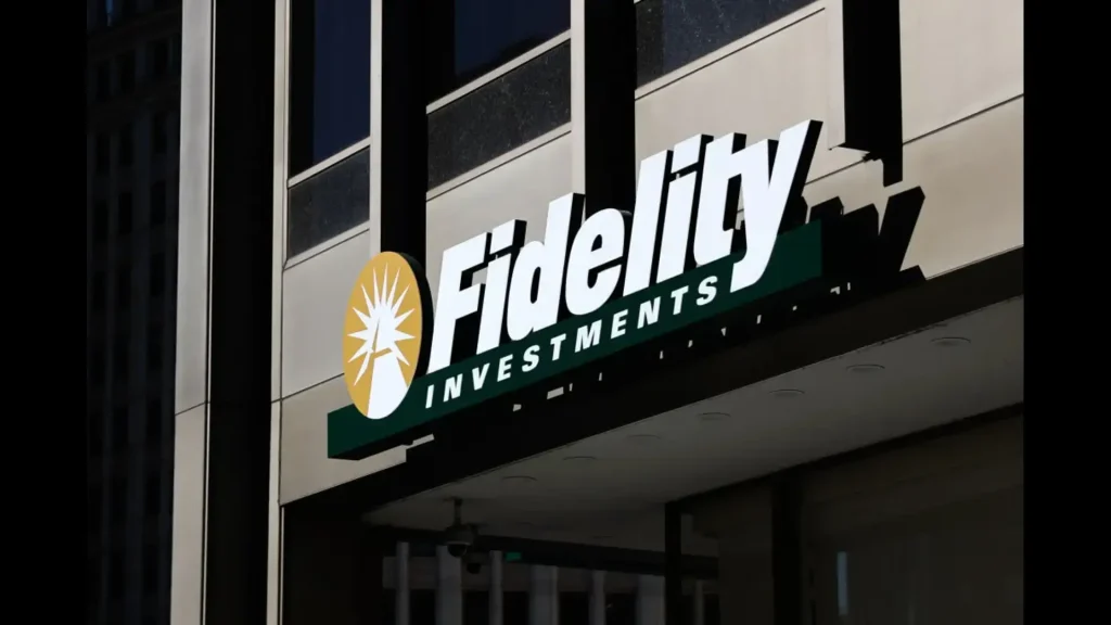 Fidelity Launches FILQ: First Tokenized Fund on Chainlink Amid Major TradFi-Crypto Shift