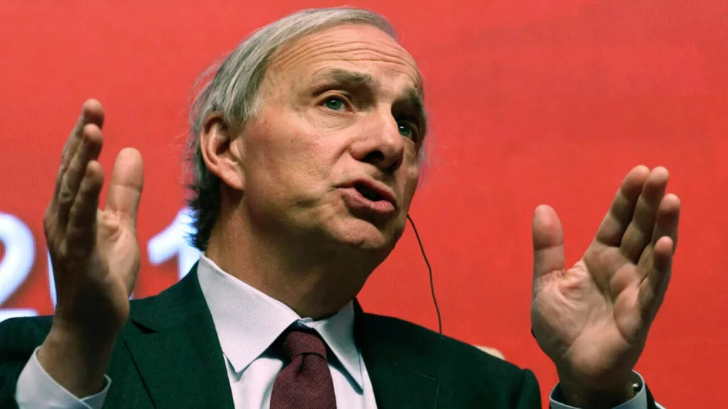 Is Gold Safer Than Bitcoin? Ray Dalio’s BTC Criticism Slammed By Michael Saylor, Samson Mow