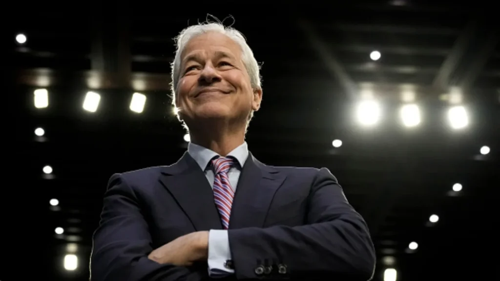 Stablecoins Could Be ‘Huge Problem,’ JPMorgan CEO Warns, as CLARITY Act Delays Continue